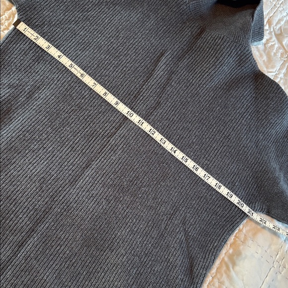 Banana Republic charcoal gray turtleneck tunic sweater * sz MED - Picture 9 of 11